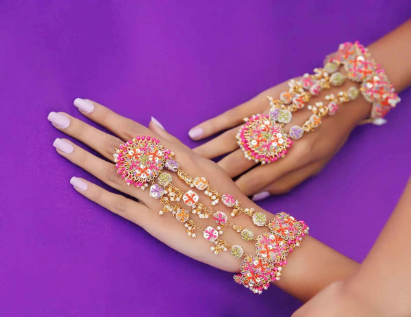 Sundiri Devi Haathful,Tikka,Earrings