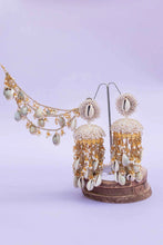 Karnavati Haathful,Tikka,Earrings