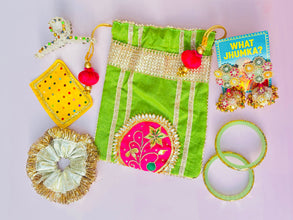 Meena bazar hamper
