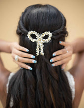 Chava Embellished Crystal Hair Bow Barrett Clip (1 pcs)