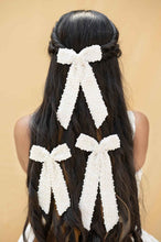 Chandrika Embellished Crystal Hair Bow Barrett Clip (1 pcs)