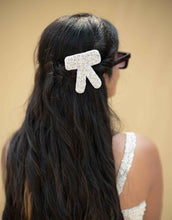 Phalak Embellished Crystal Hair Bow Barrett Clip (1 pcs)