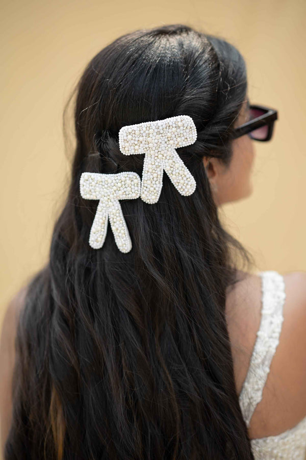 Phalguni Embellished Crystal Hair Bow Barrett Clip (1 pcs)