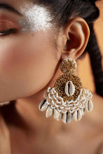 Coastal Gleam Earrings