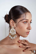 Sandbar Spark Earrings