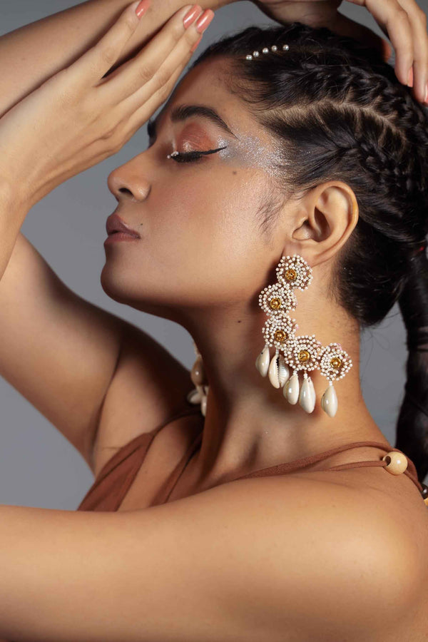 Shells Lustre Earrings