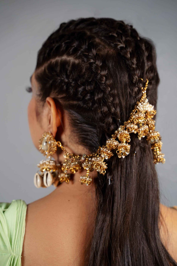 Shellsbound Earrings