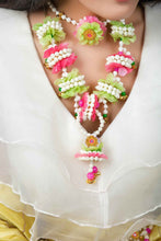 Daisy Handcrafted Floral Embroidered Bridal Jewelry Set