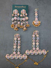 Parineeti Circle Pastels