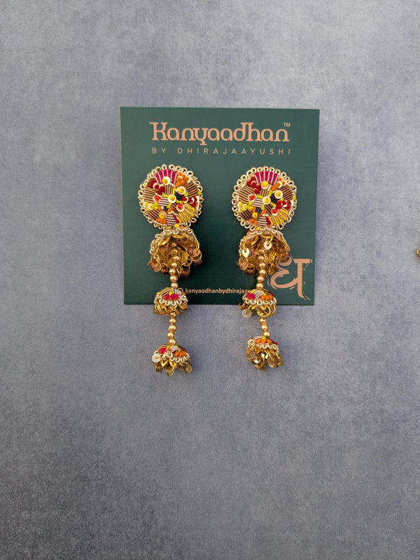 Situ (necklace+jhumka earrings+tikka+bracklet)