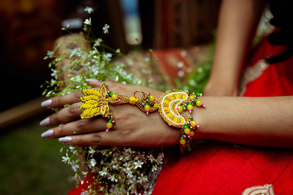 Shelvi Haathful (Set of 2)