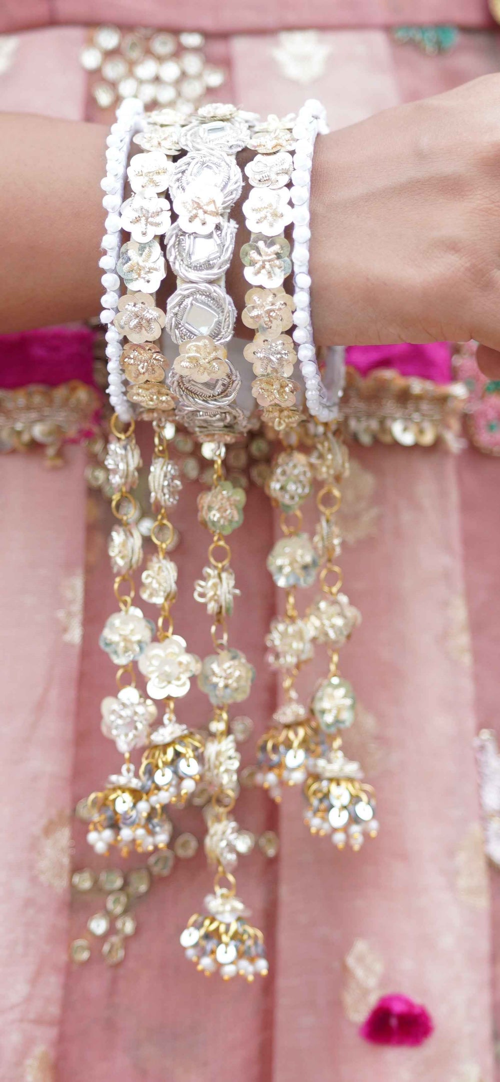 Shuvangi Bangles (one hand-set of 5)