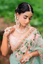 Amrita Necklace Earrings Tikka Haathful