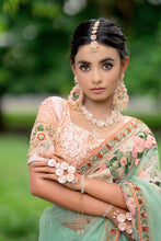 Amrita Necklace Earrings Tikka Haathful