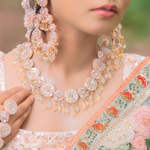 Amrita Necklace Small