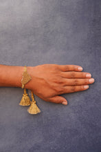 Gloden heart beaded bhai rakhi